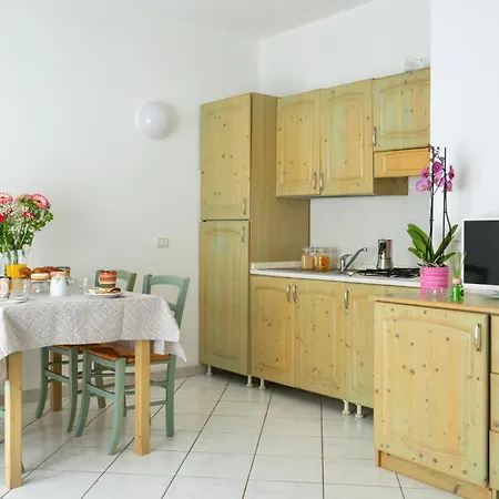 With Swimming-pool In Badesi, With Air Conditioning And Private Outdoor Area