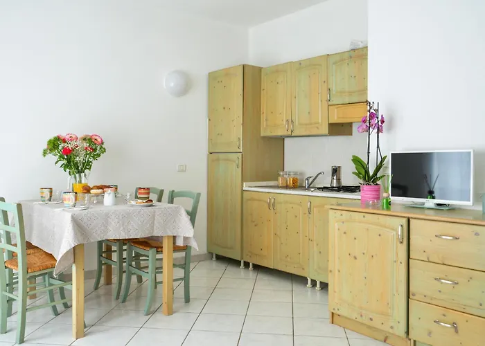 With Swimming-pool In Badesi, With Air Conditioning And Private Outdoor Area