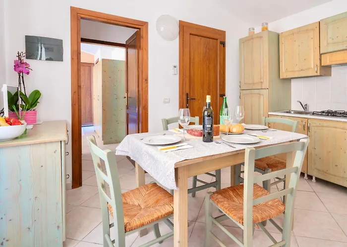 With Swimming-pool In Badesi, With Air Conditioning And Private Outdoor Area 3* Badesi